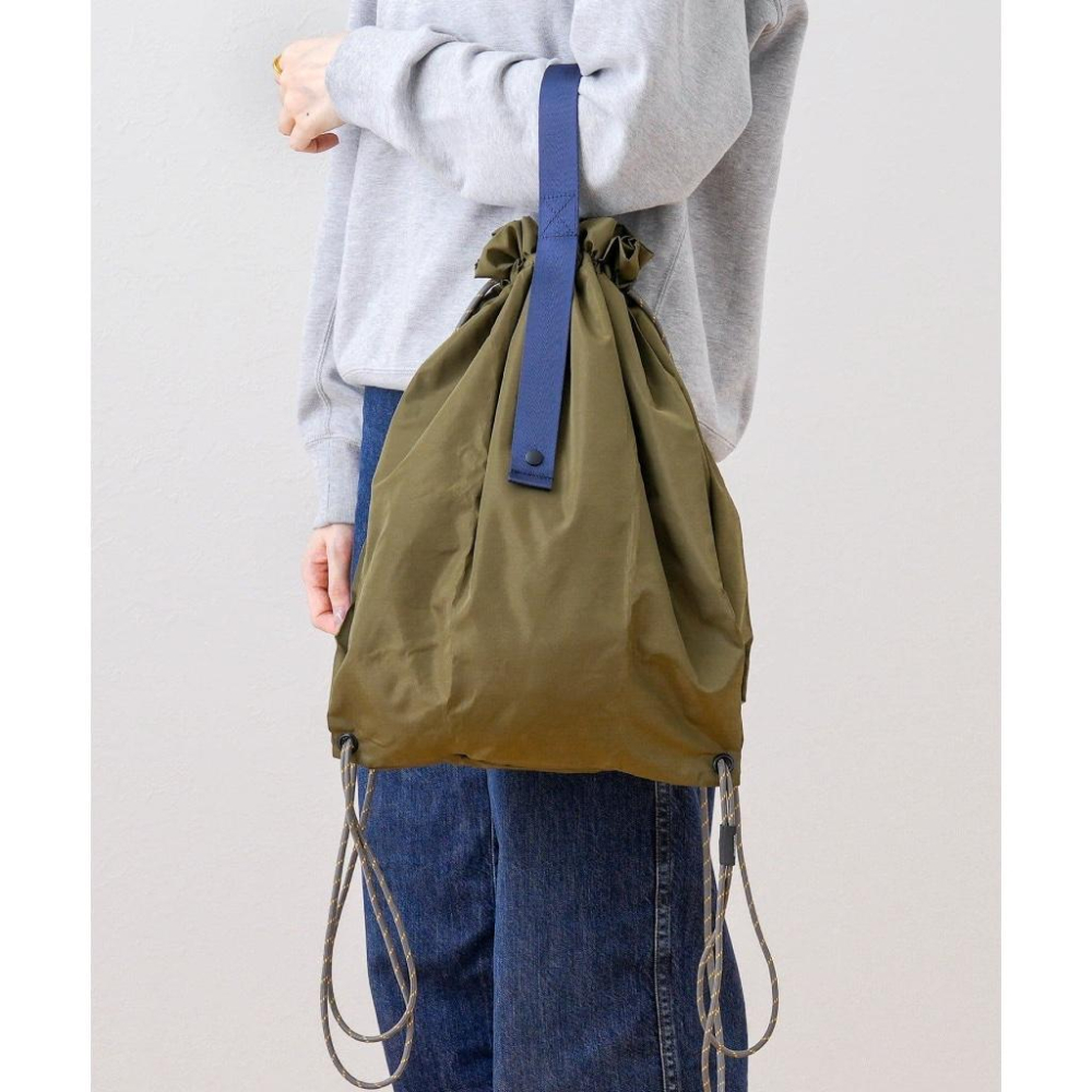 日本連線🇯🇵3coins 兩用折疊束口袋 多用途購物袋 2way 背包 旅行袋 環保袋 多用途背包 兩用購物袋-細節圖5