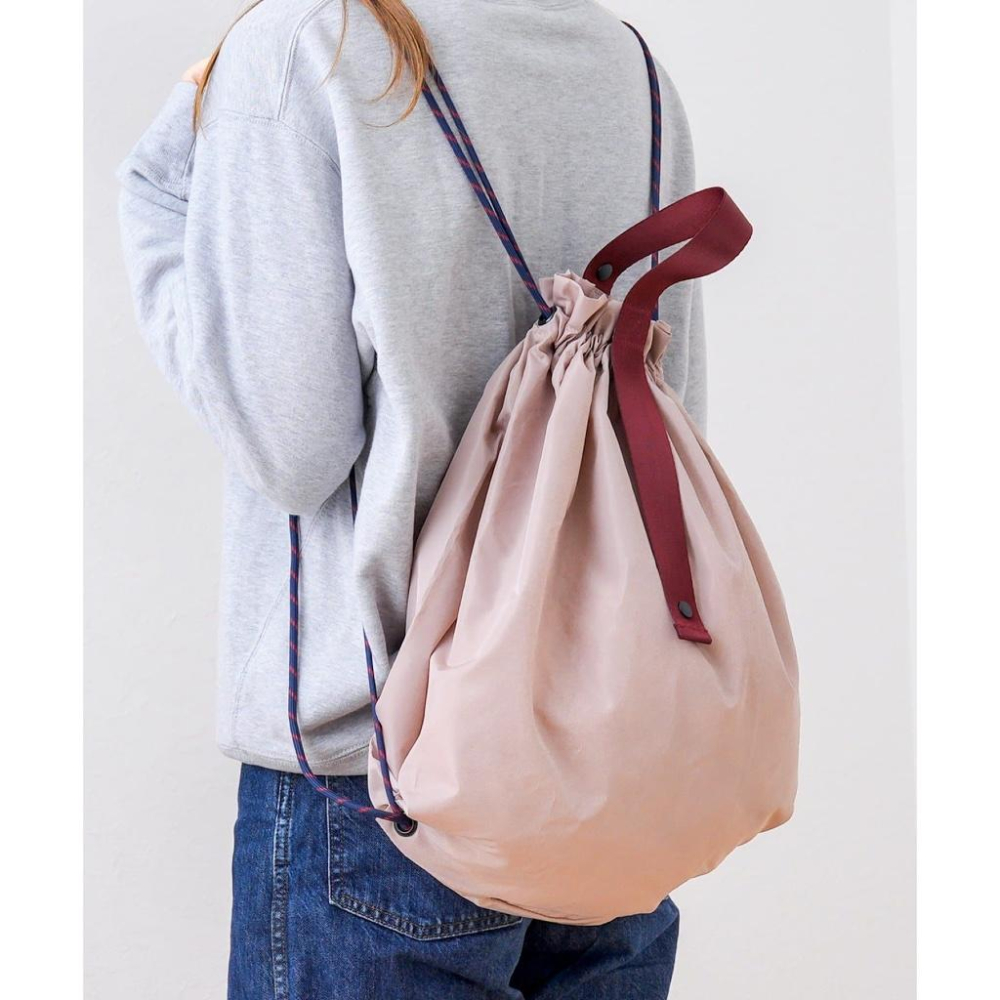 日本連線🇯🇵3coins 兩用折疊束口袋 多用途購物袋 2way 背包 旅行袋 環保袋 多用途背包 兩用購物袋-細節圖8