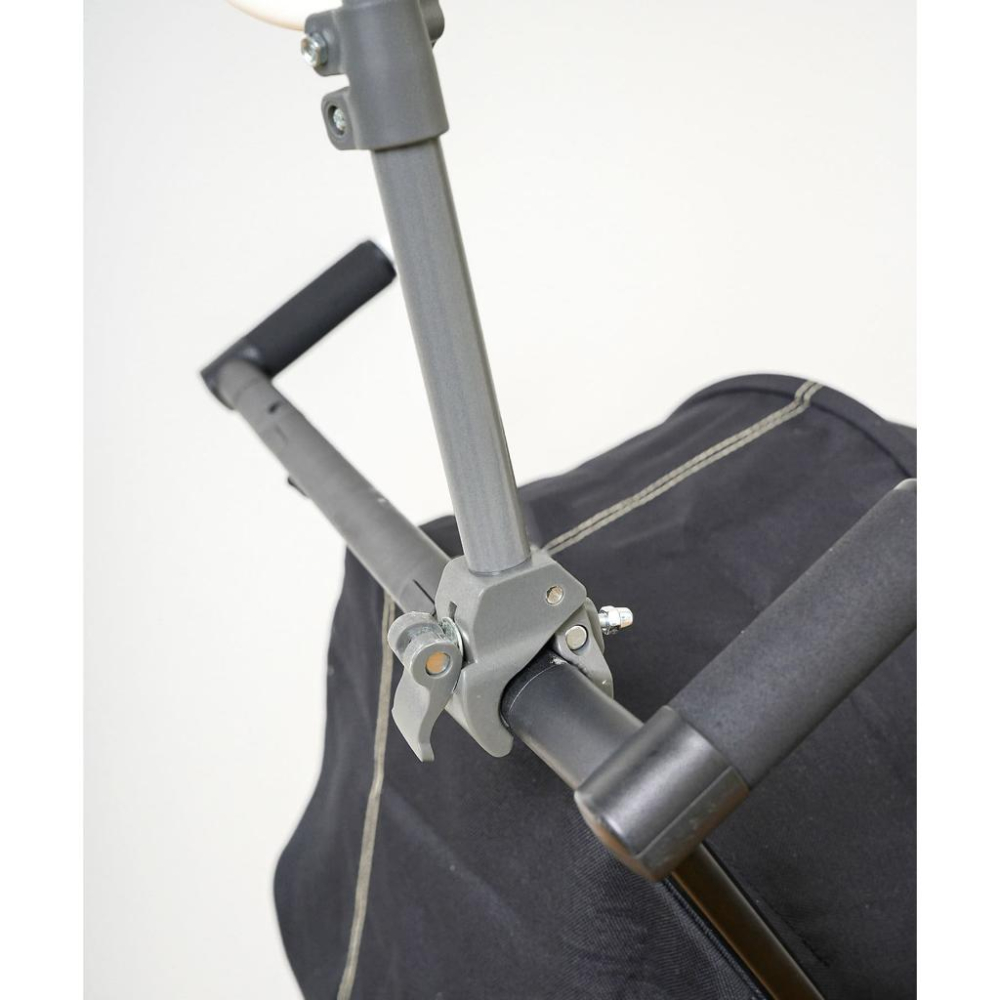 現貨在台24hr出貨🇯🇵3coins 嬰兒車傘架 傘夾 雨傘架 雨傘夾 陽傘架 推車配件 嬰兒車配件 育兒用品-細節圖4