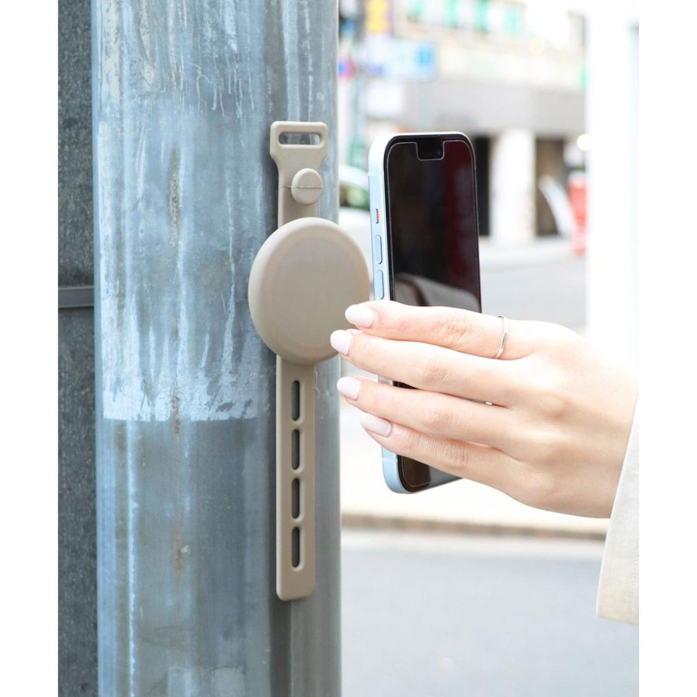 現貨在台24hr出貨🇯🇵3coins 手機磁鐵固定帶 磁吸帶 手機支架 手機架 磁力扣 磁力手機扣環 手機腳架 磁力帶-細節圖2