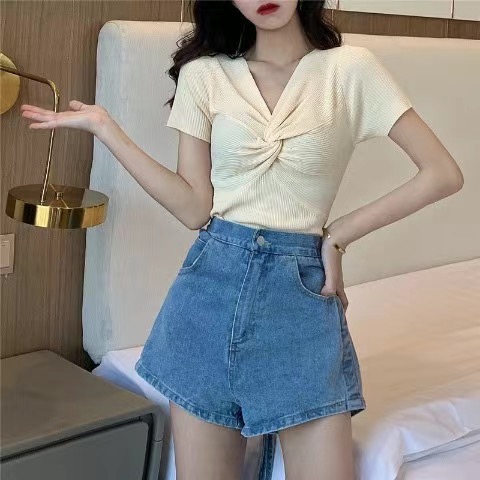 紐結v領上衣-細節圖6