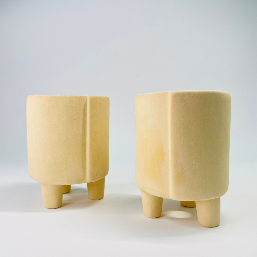 花盆王 知雨若泥 多肉植物盆栽批發•素坯花盆•DIY可手繪創作彩繪盆•美術材料•園藝透氣盆•台灣現貨•膚色小卷素燒盆-細節圖4