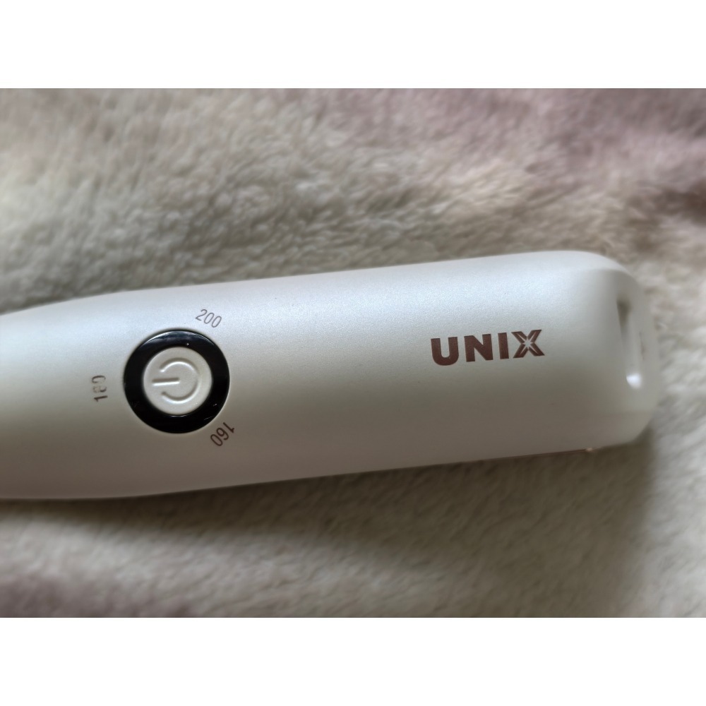 韓國美髮品牌 UNIX  無線迷你直髮夾 「TAKE OUT」系列   UCI-A2910 二手-細節圖4