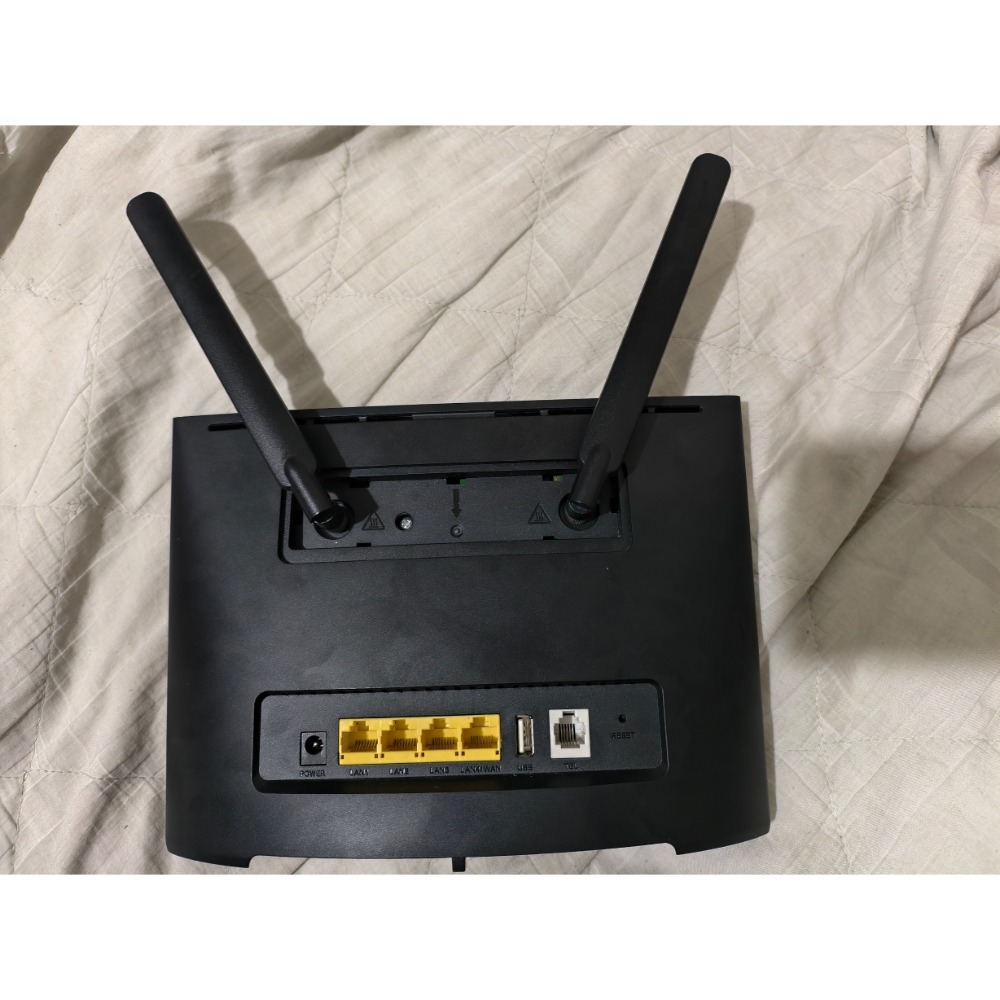 華為 B525s-65a 4G LTE 無線路由器-細節圖2