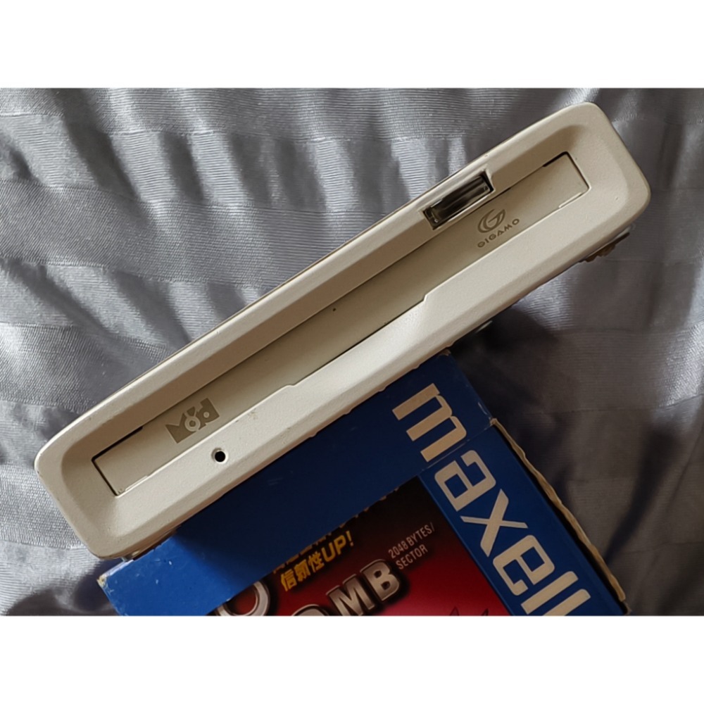 稀少高階款 富士通 Fujitsu DynaMO 1300U2 Pocket 外接式 MO 磁碟機-細節圖4