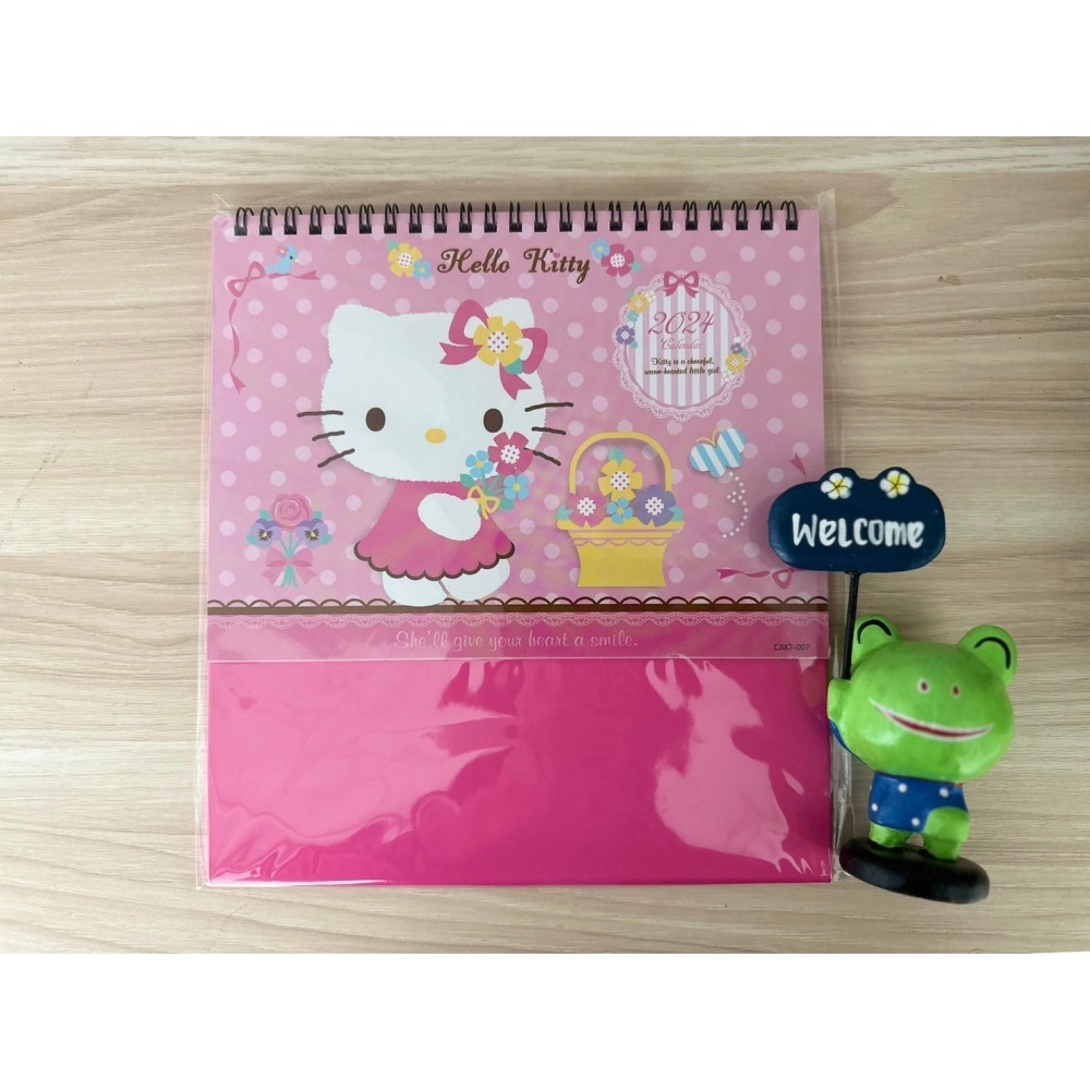 2024年 113年 Sanrio授權三角桌曆 (三麗鷗男團/凱蒂貓)-細節圖4