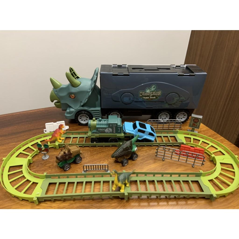 【玩具兄妹】現貨! 恐龍貨櫃車禮盒版(附軌道/迴力車/火車/公仔) 恐龍軌道玩具 恐龍火車 恐龍貨櫃車大禮盒-細節圖2