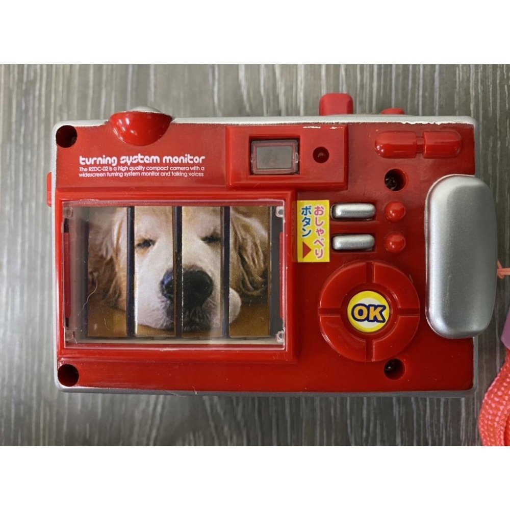 【玩具兄妹】現貨! 電動數位相機(日文音效/附電池) 按鍵有快門聲 模擬閃光燈 可切換螢幕 相機玩具 懷舊玩具 日版-細節圖4