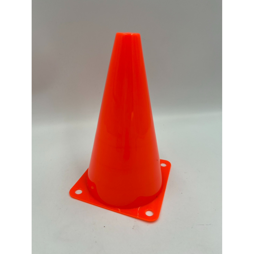 【玩具兄妹】現貨! 18公分三角錐(四入組) 訓練角錐 角錐盤 角椎 路障 障礙錐 橘色三角錐-細節圖3