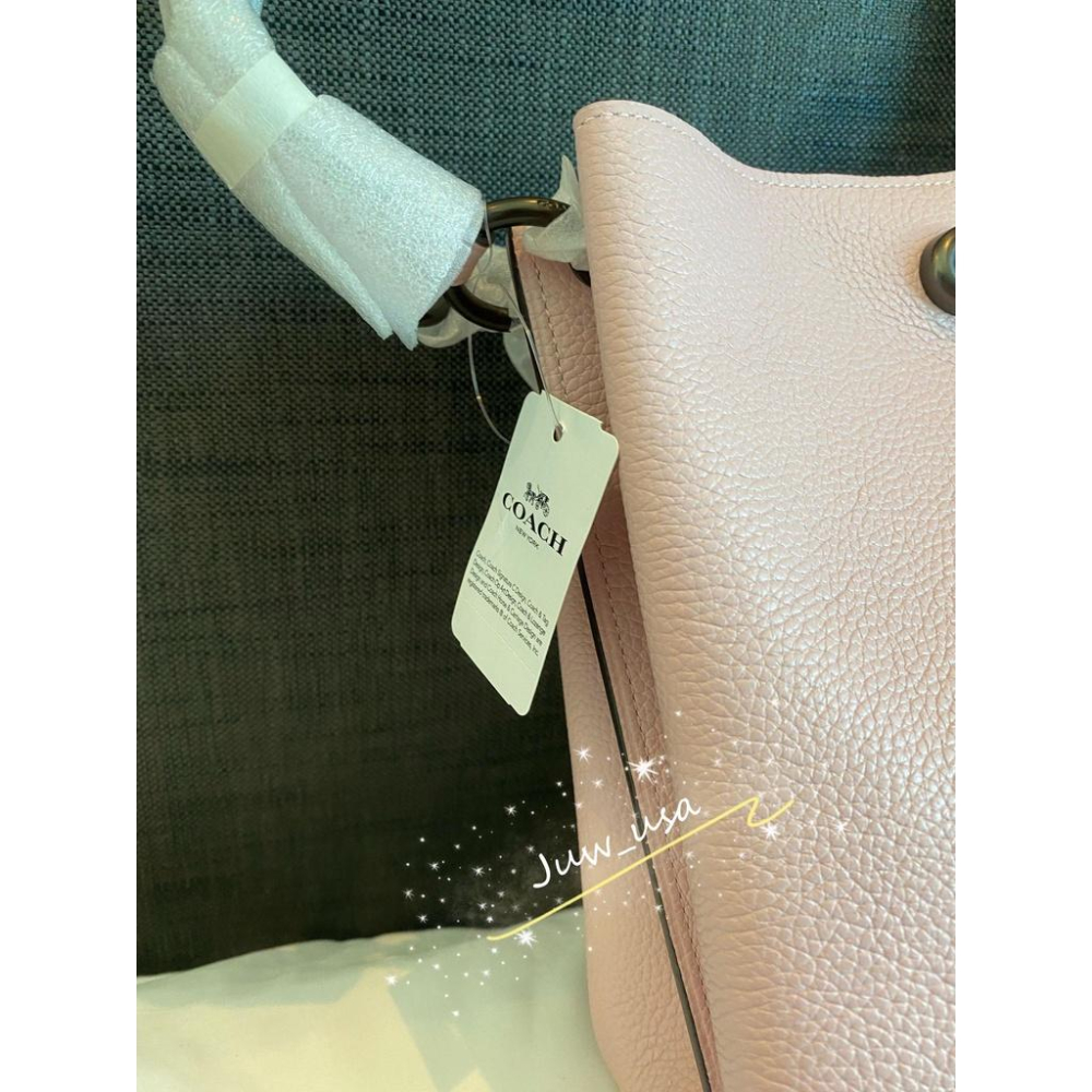 coach Charlie 21 粉色 現貨 免運 小款水桶包 有防層袋子-細節圖5