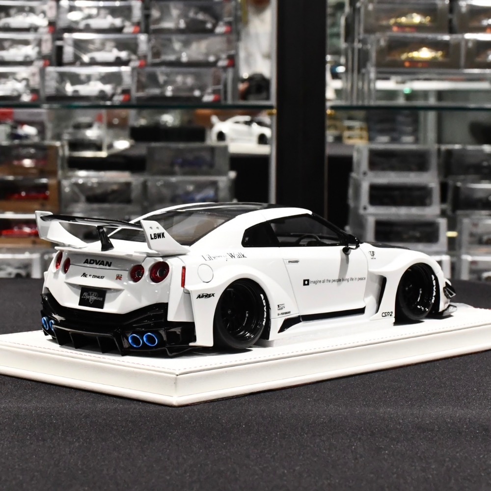 ￼【台南現貨】全新 1/18 Onemodel LBWK Nissan GTR R35 LB社長女兒的車-細節圖5