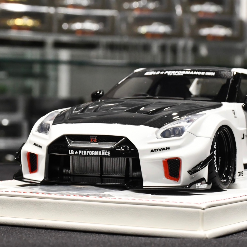 ￼【台南現貨】全新 1/18 Onemodel LBWK Nissan GTR R35 LB社長女兒的車-細節圖6