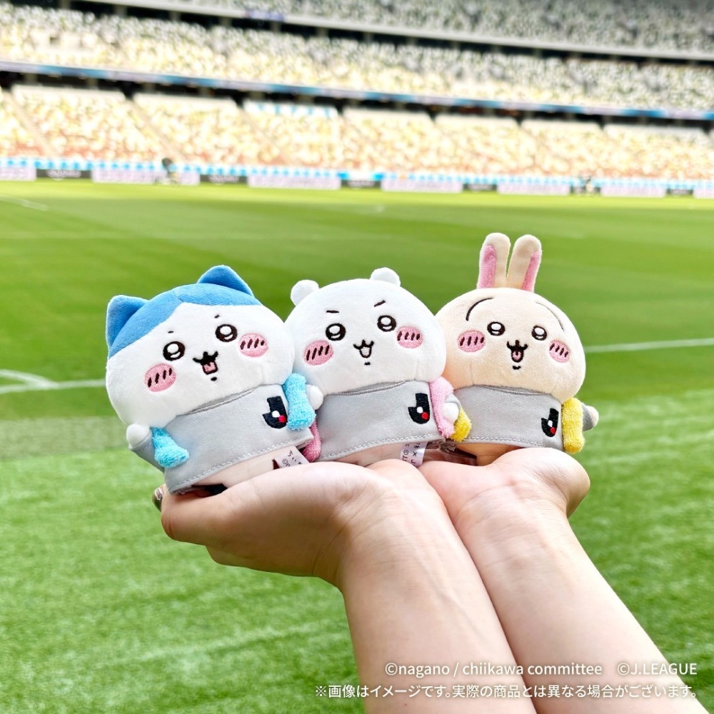 現貨 吉伊卡哇 chiikawa🌼足球J League限定聯名 吊飾娃 鑰匙圈 小可愛 小八貓 兔兔 烏薩奇 獅薩 栗-細節圖6