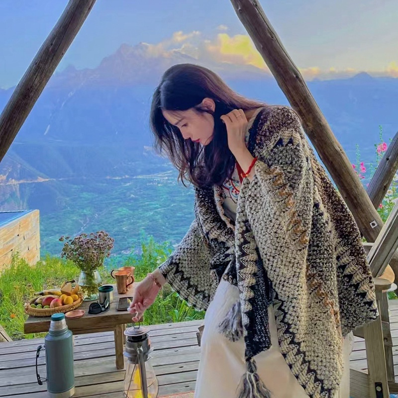 [台灣現貨]披肩 圍巾 披風 外套 斗篷 民族風 毛毯 女 韓國素面保暖秋冬 黑粉灰 聖誕生日交換禮物 kselect-細節圖6