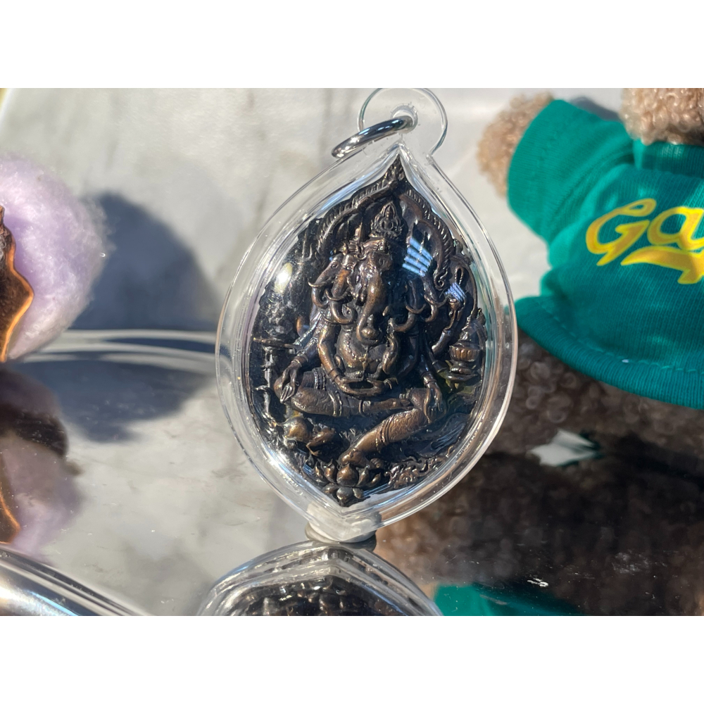 泰國佛牌，帕阿贊臘，2559，五頭八臂象神-細節圖4