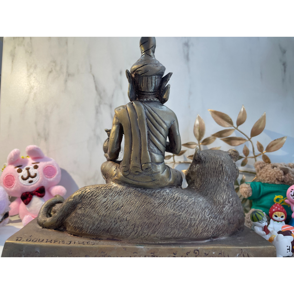 泰國佛牌，阿贊Ong，2566，披薩奴估普照神明派供奉尊，虎躺吃-細節圖2