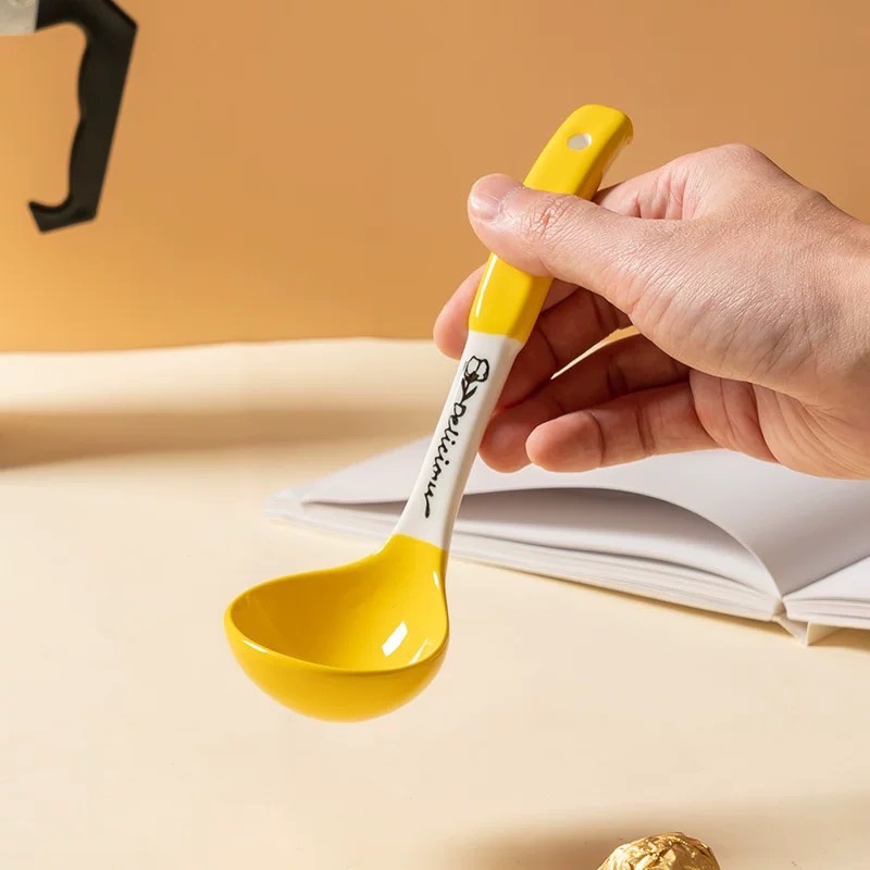 現貨 ^ 日式勺子陶瓷湯勺湯匙^-細節圖3