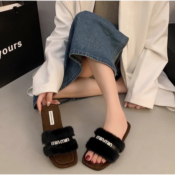 高級感水鑽毛毛拖鞋 毛毛拖 毛毛鞋 毛絨拖鞋 毛茸茸拖鞋 冬季拖鞋 室內拖鞋 平底拖鞋 居家拖鞋 外穿拖鞋 A88-1-細節圖5