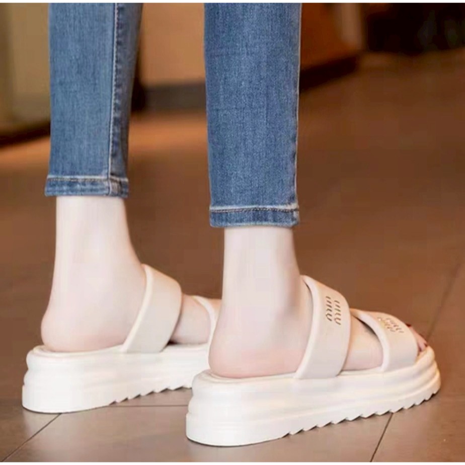 大尺碼41 厚底 軟Q 雙帶魔鬼氈 涼拖 女神鞋 MIU風 ins爆款 韓系 百搭 懶人穿脫 室內外 休閒度假G6499-細節圖7