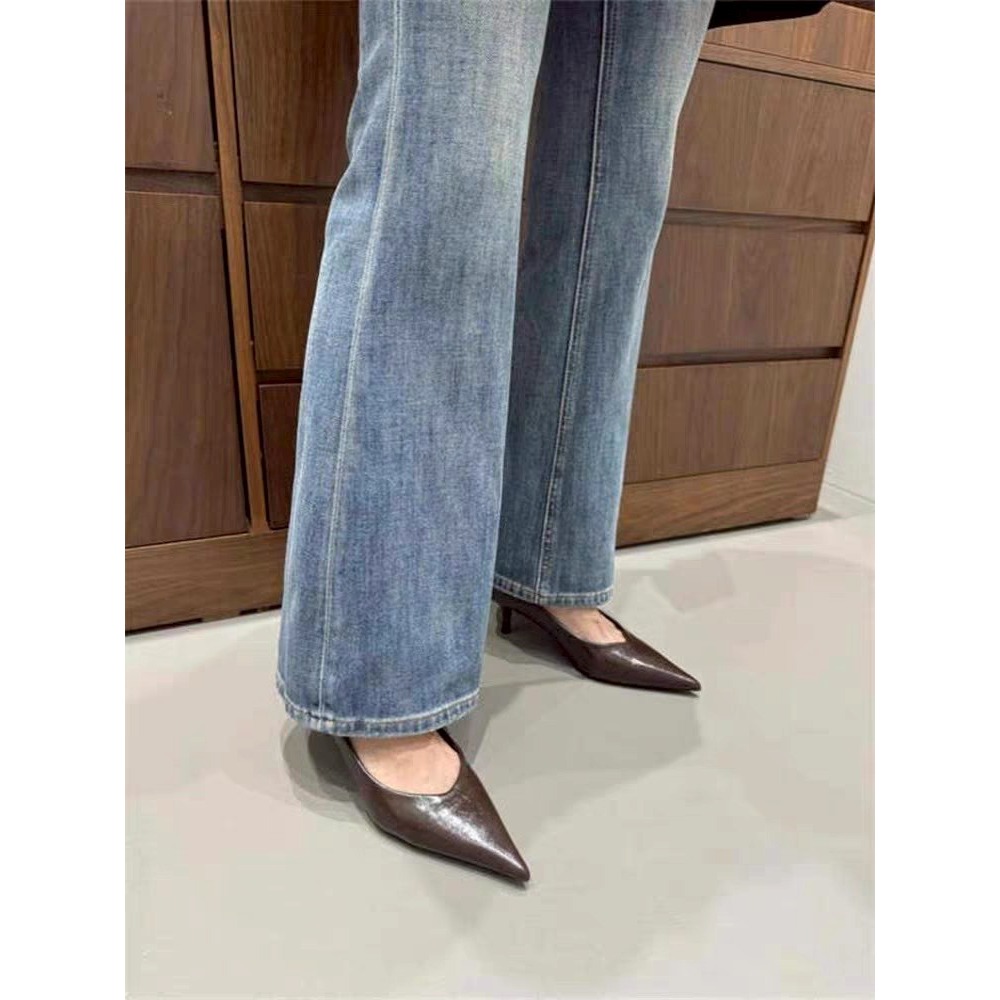 尖頭高跟鞋 女鞋 通勤小跟鞋 OL氣質鞋 百搭黑白 咖啡色跟鞋 穩跟上班鞋 正裝尖頭鞋 韓系通勤鞋 女生約會鞋G3228-細節圖5