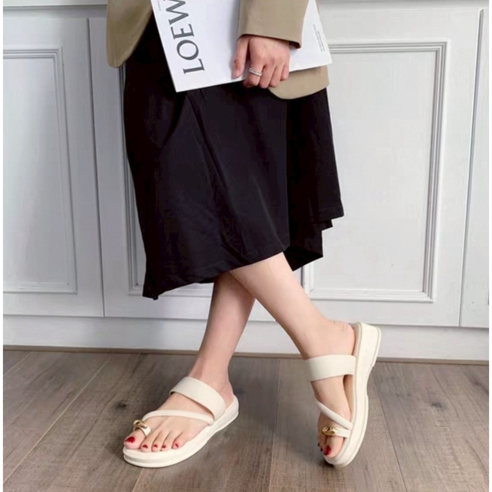 全防水拖鞋 防水涼鞋 厚底拖鞋 金屬環拖鞋 女涼拖鞋 韓系夾腳鞋 百搭女鞋 夏天拖鞋 顯瘦拖鞋 防滑鞋 QQ8089-細節圖2