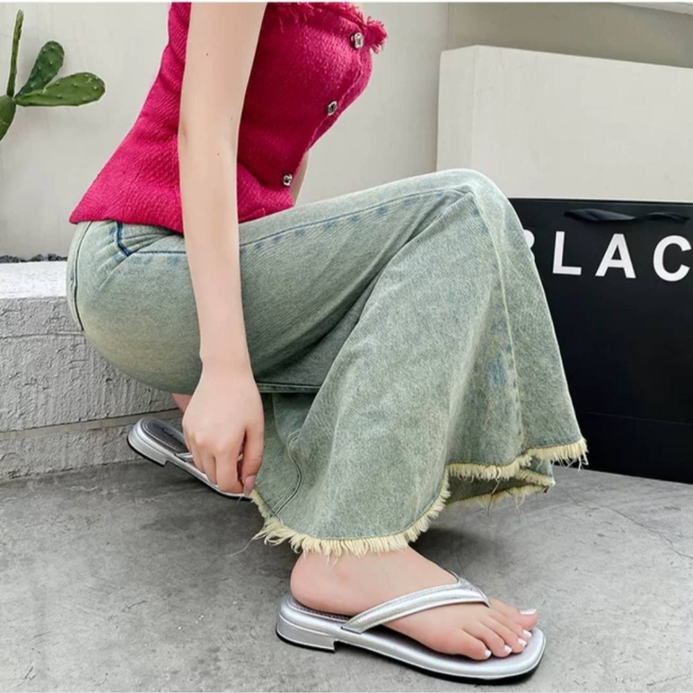 全防水♥️輕量夾腳拖鞋 夾腳拖 人字拖 涼拖鞋 海灘沙灘拖鞋 防水止滑拖鞋 外出拖鞋 人字拖鞋 涼拖鞋 防水鞋 QQ31-細節圖2