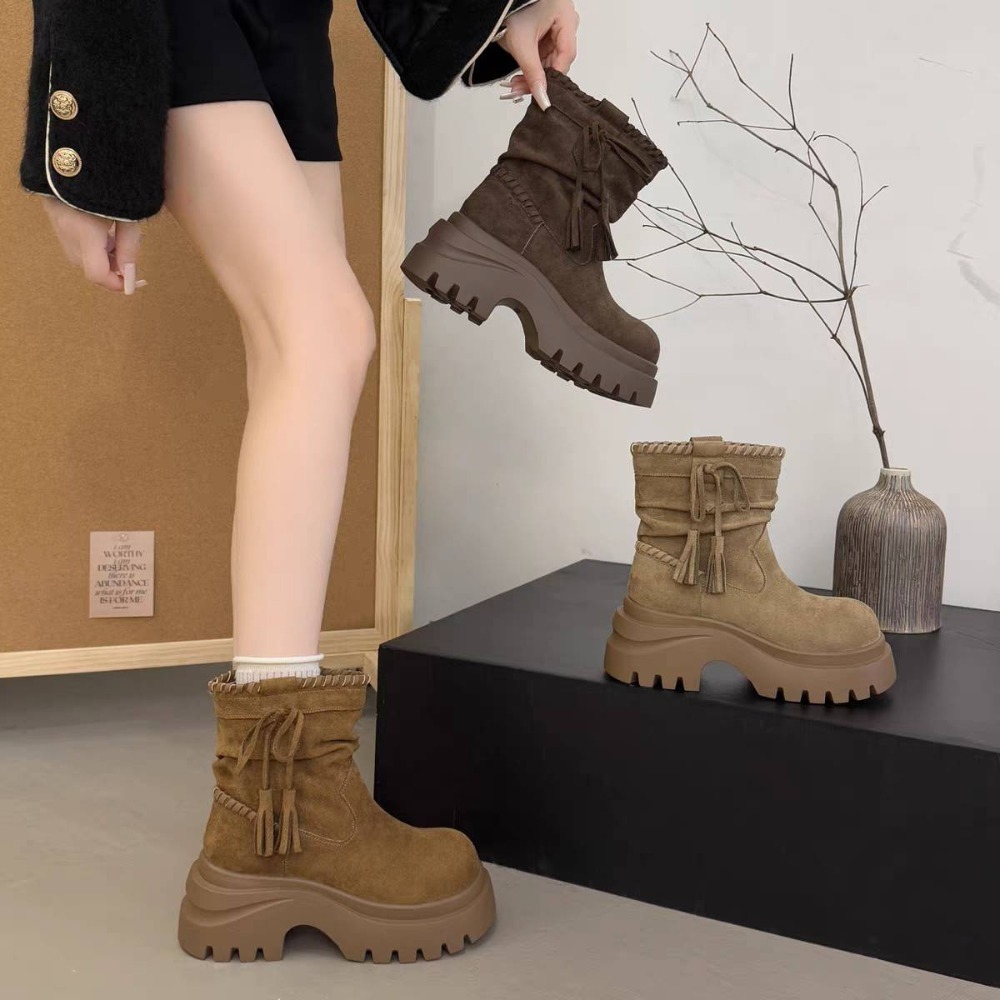 厚底絨面短靴 綁帶流蘇設計 防滑粗跟保暖靴 女生秋冬靴子 顯腿長氣質百搭 短靴 絨面靴 綁帶靴 防滑靴 女靴 9-3-細節圖2