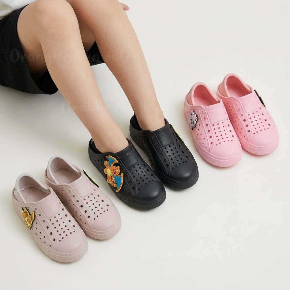 正版寶可夢兒童洞洞鞋 皮卡丘胖丁伊布 噴火龍 防水防滑 兒童涼拖鞋 輕量洞洞鞋 兩穿懶人鞋 幼兒園男童女童 台灣現貨-細節圖3