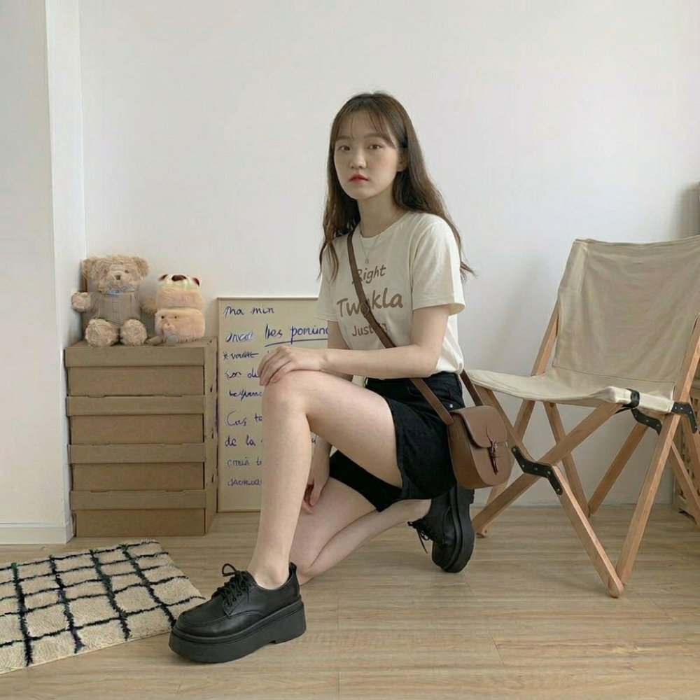 ​厚底小皮鞋 女 英倫風 繫帶 增高 顯瘦 鬆糕鞋 黑色 圓頭 瑪莉珍鞋 JK 制服鞋 韓版 H8854 H9123-細節圖8