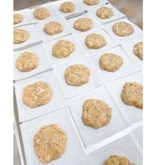 【童食廚坊】寶寶時蔬豬肉排 無鹽無添加 吃的到蔬菜 寶寶副食品 手指食物 寶寶水餃 彩色小水餃專賣店-細節圖4