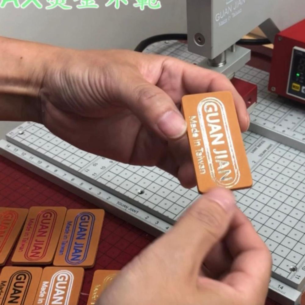 專業用:高品質燙金紙樣品寬度2.5-4公分x5公尺 電化鋁 金箔紙 燙金筆 皮革燙金 燙印木材 燙印塑膠 DIY 文創-細節圖4