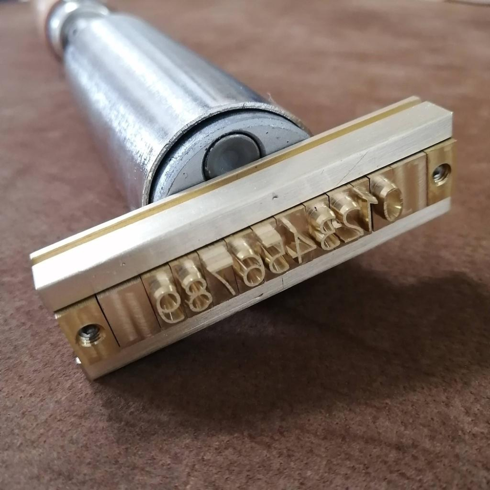 商用主機保固10年  烙印棒 烙木機 蛋糕烙印機  烙印銅模  烘焙烙印溫控式手持烙印機300瓦美規3插頭110伏特-細節圖6