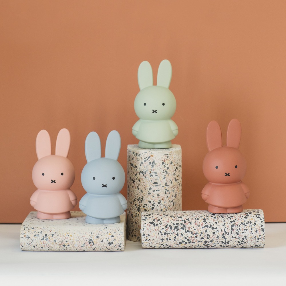 Miffy 米菲兔莫蘭迪色系款公仔存錢筒-中號 紅棕色-細節圖4