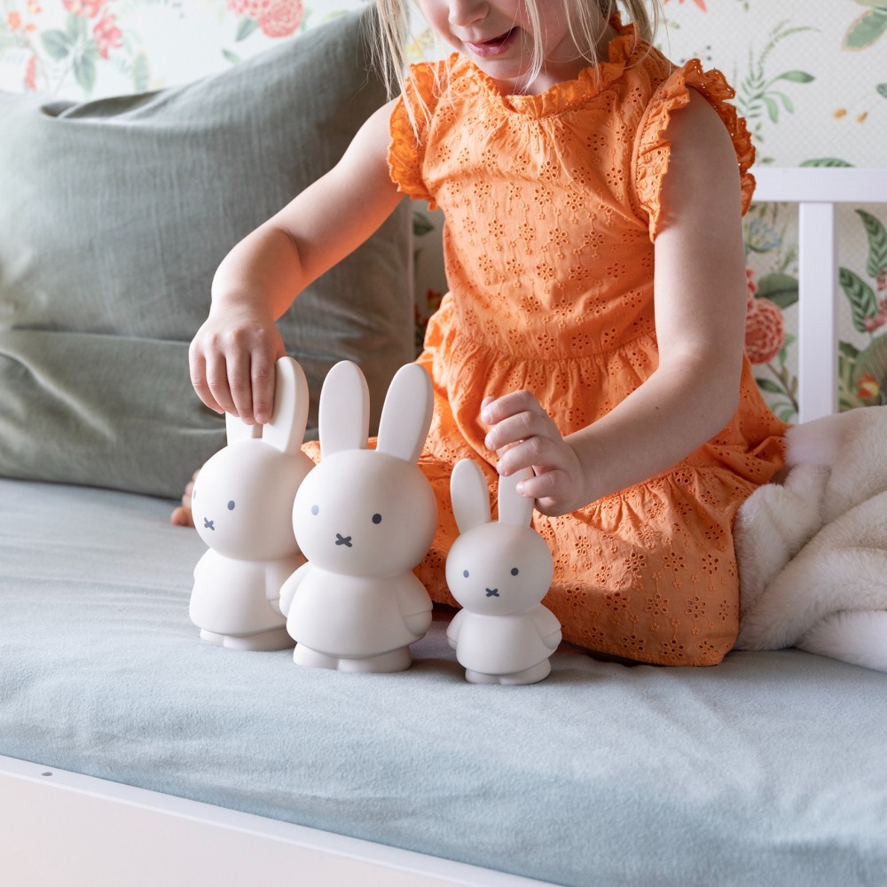 Miffy 米菲兔莫蘭迪色系款公仔存錢筒-中號 灰藍色-細節圖3