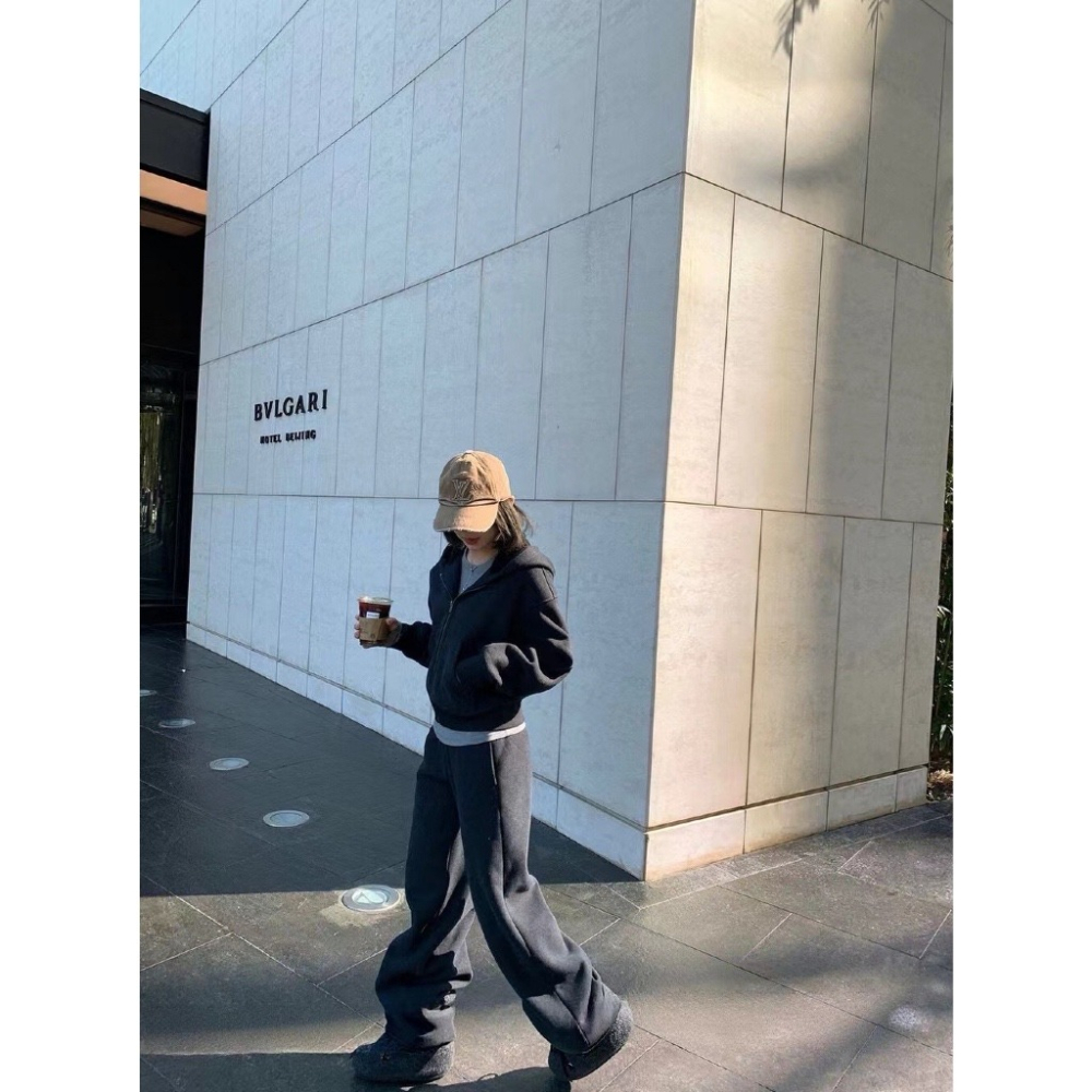 【유나】平價區CA00011201-系加絨連帽外套+高腰寬鬆衛褲套裝-細節圖3