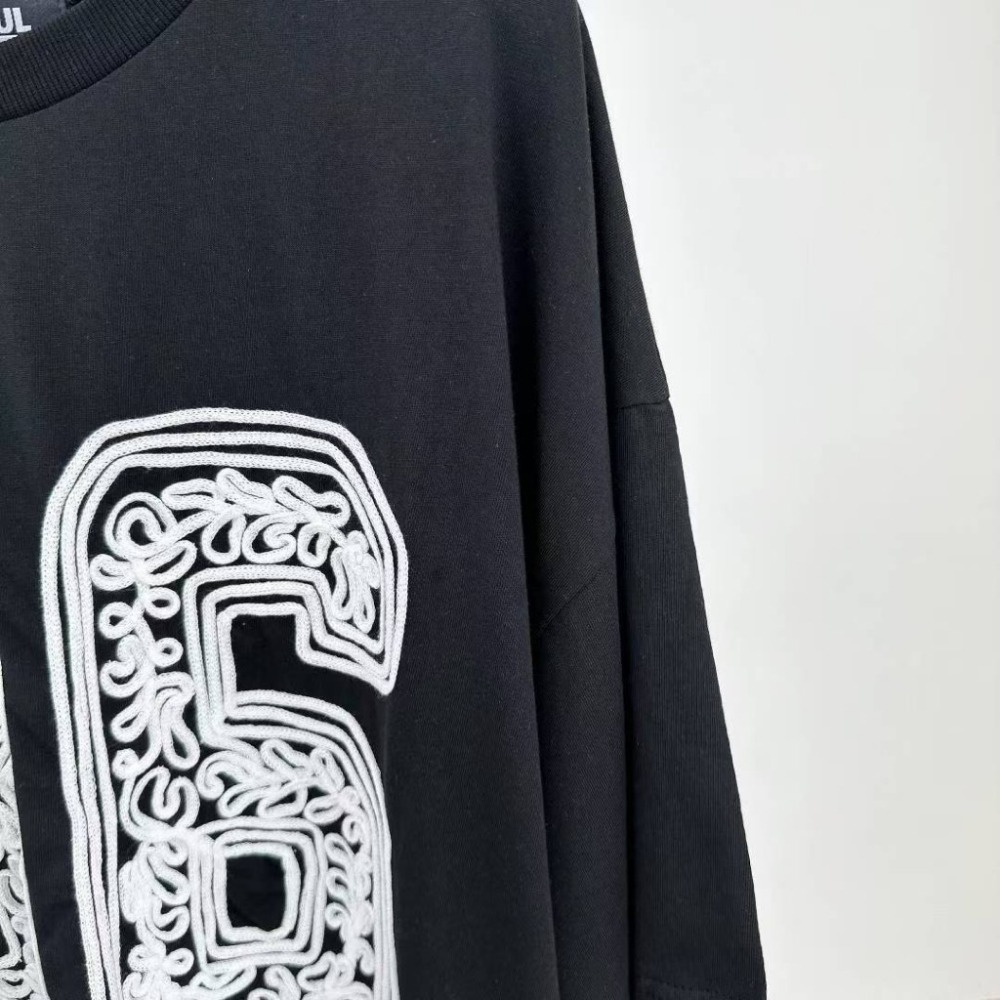 【유나】正韓連線KQ01031117-手工刺繡86大T-細節圖2