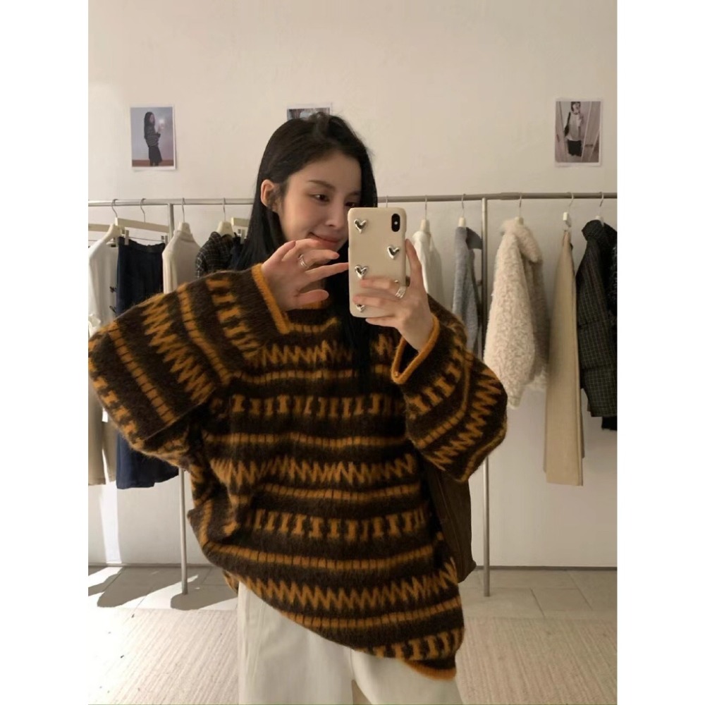 【유나】平價區CA00011201-韓標-Premiun Wool | 復古條紋慵懶套頭毛衣（含11%）-規格圖9