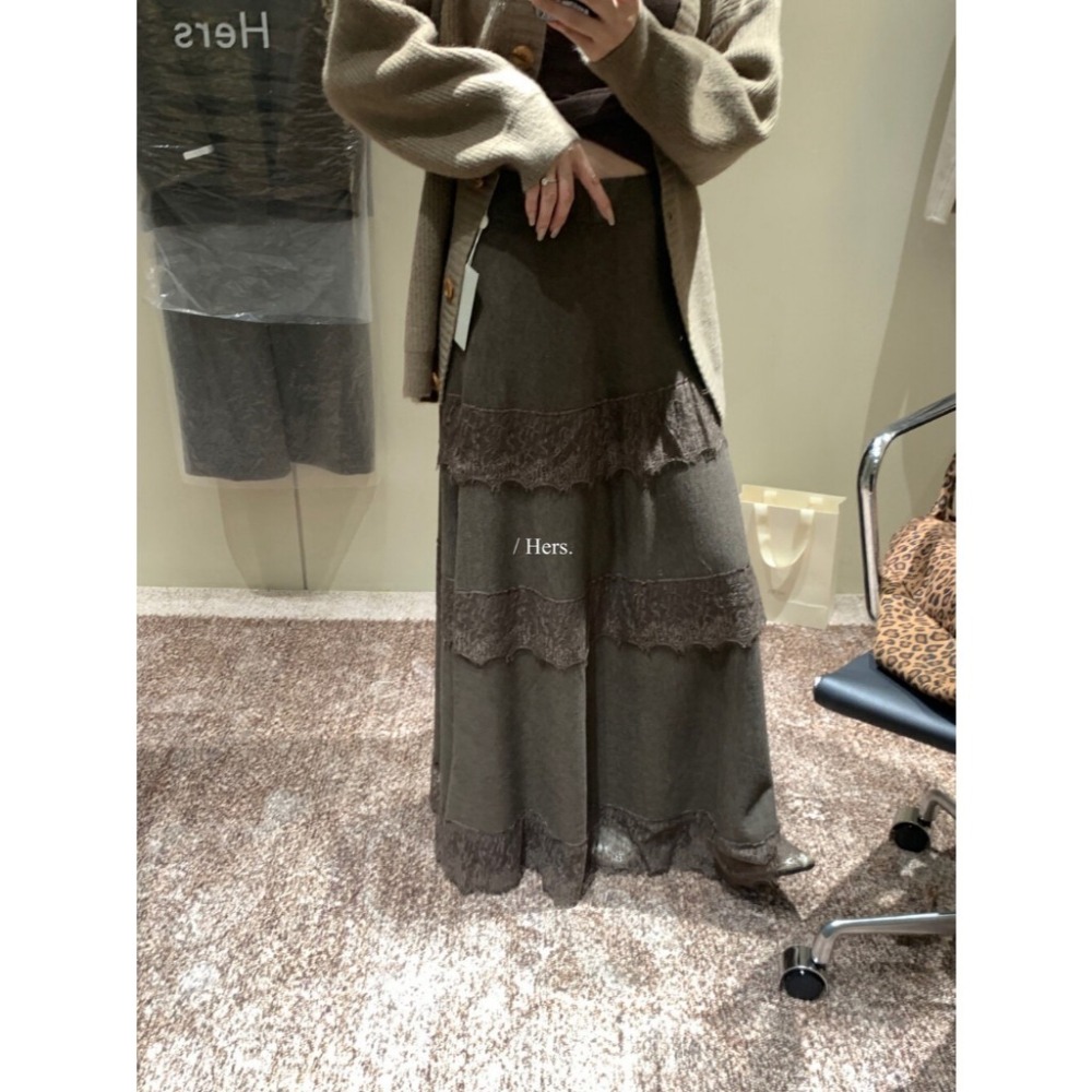 【유나】平價區TW00011002-重工睫毛蕾絲針織長裙-細節圖3