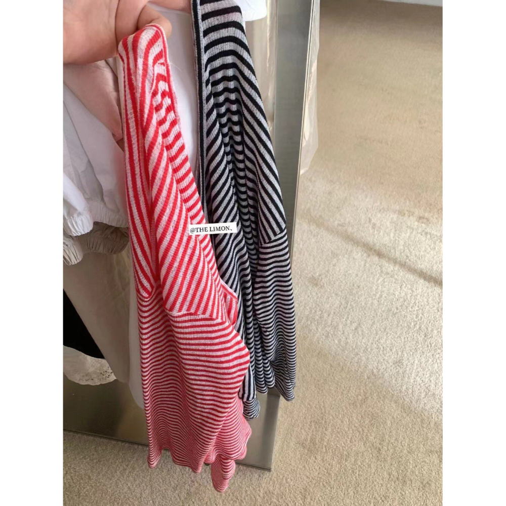 【유나】平價區CA00010316-輕薄圓領經典條紋防曬長袖-細節圖9