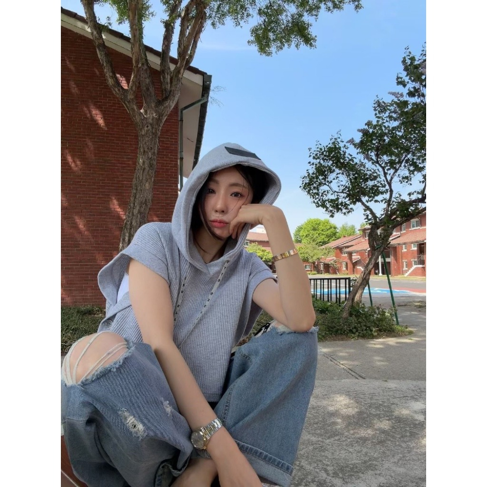 【유나】正韓連線🇰🇷KQ01300505-正韓🇰🇷太妍어니家連帽俏麗短版上衣-細節圖9