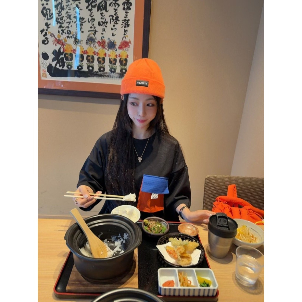 【유나】正韓連線KQ0130505-正韓🇰🇷太妍어니家設計款長版上衣-細節圖6