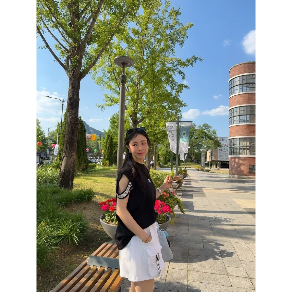 【유나】正韓連線🇰🇷太妍歐膩家KQ01300605-設計款運動風套裝-細節圖7