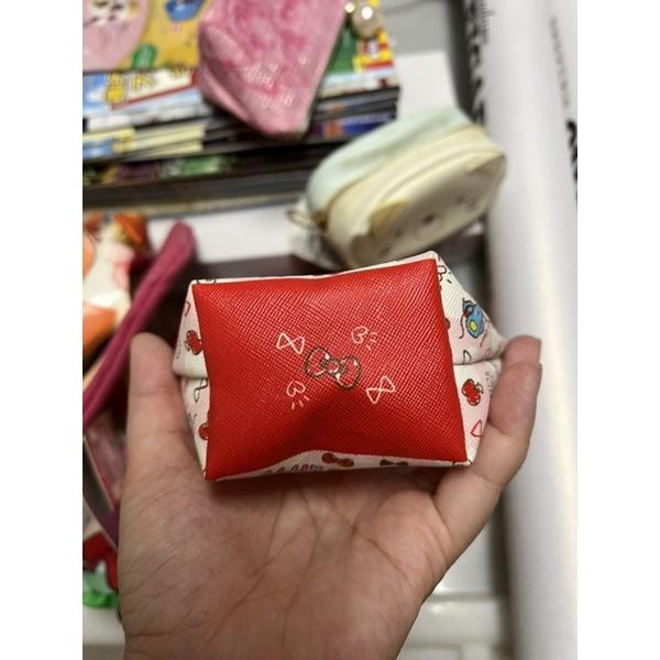 泡菜拉麵代購 日本三麗鷗sanrio雜貨-HELLO KITTY 水餃零錢包-細節圖2