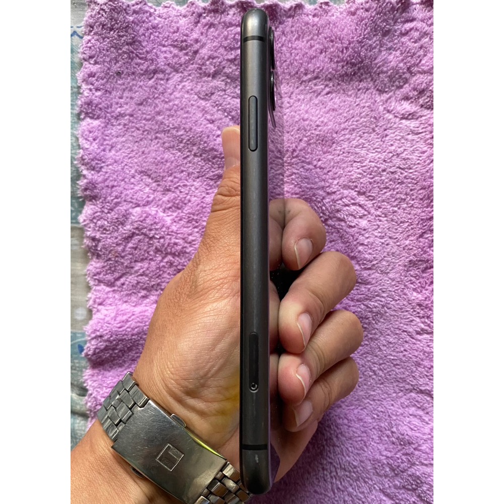 IPhone 11 黑色 64g（二手）-細節圖9