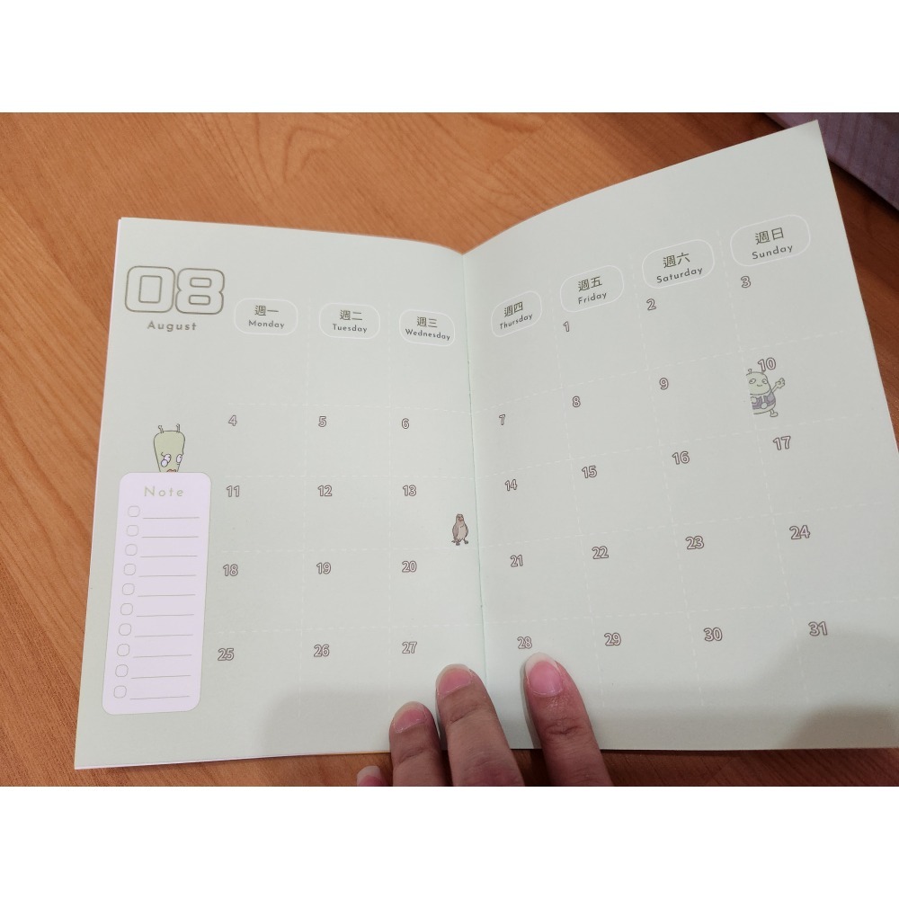 達克比辦案2025年月曆本，全新未使用，可領免運券下單-細節圖4