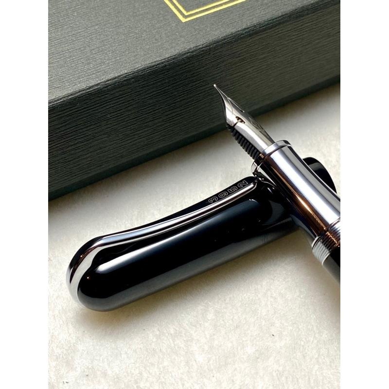 3952老山羊-BON1 曜石黑 亮面鋼琴烤漆 彈性刀尖(闕月刀)鋼筆-細節圖5