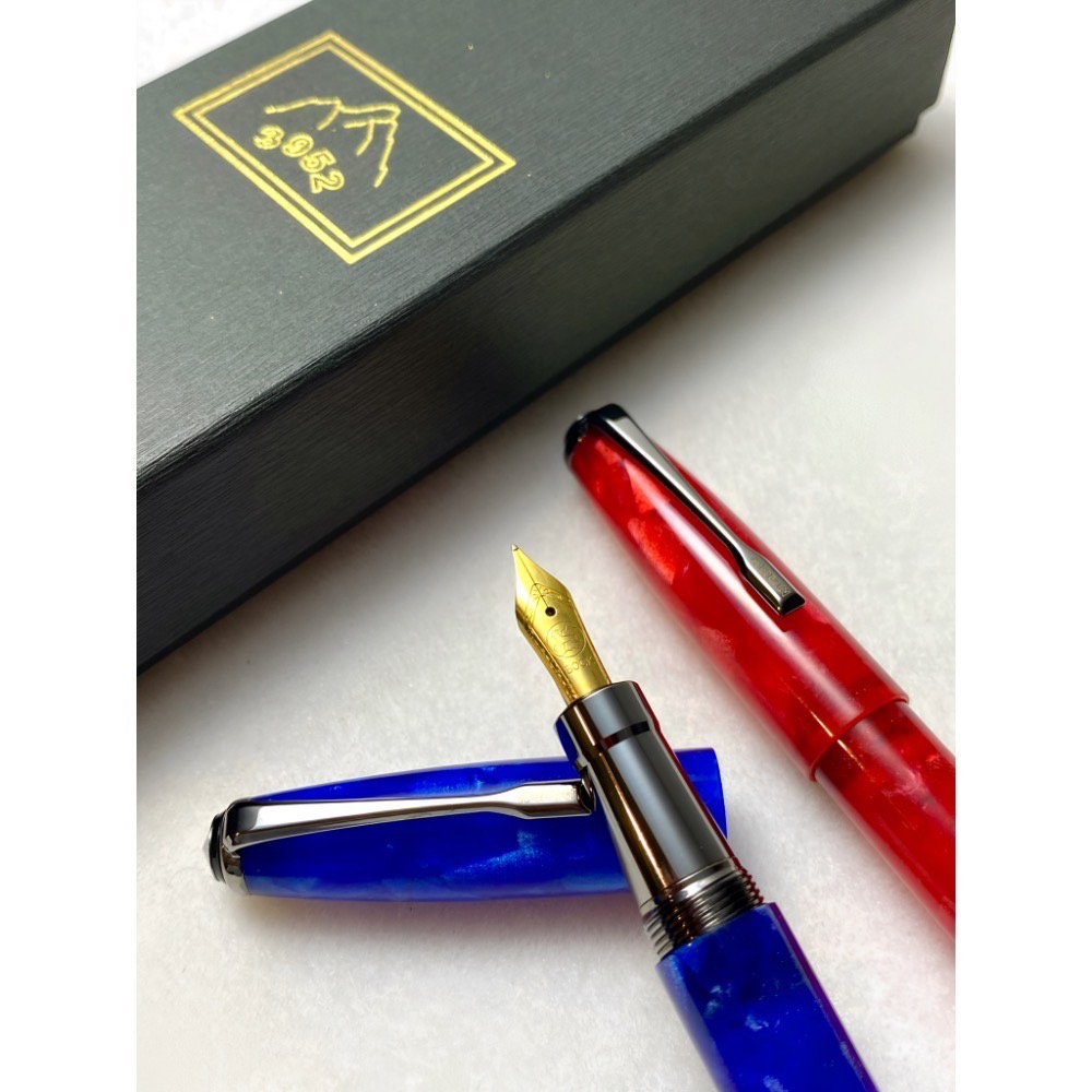 3952老山羊-布萊梅 藍/紅 鍍金鋼尖鋼筆-細節圖7