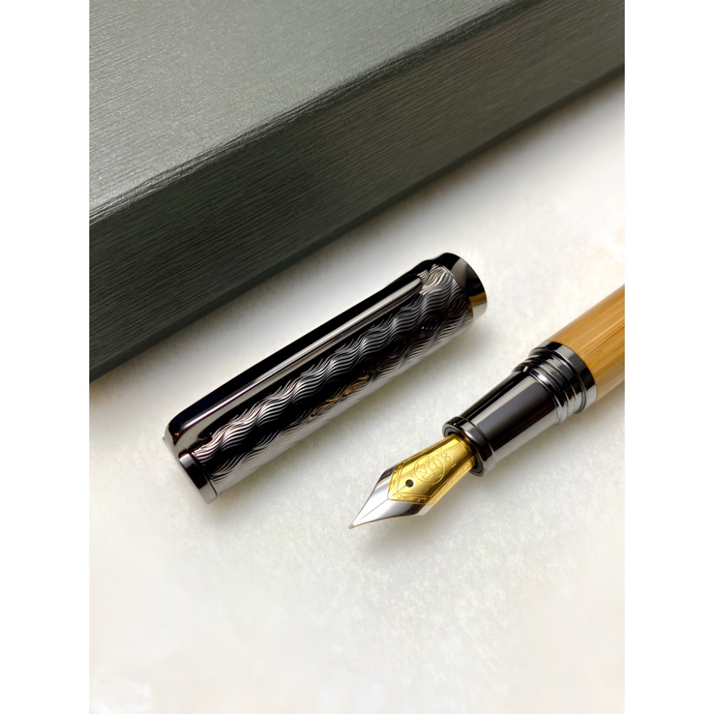 3952老山羊-阿罩霧 天然竹管 中號雙色鋼尖鋼筆-細節圖2