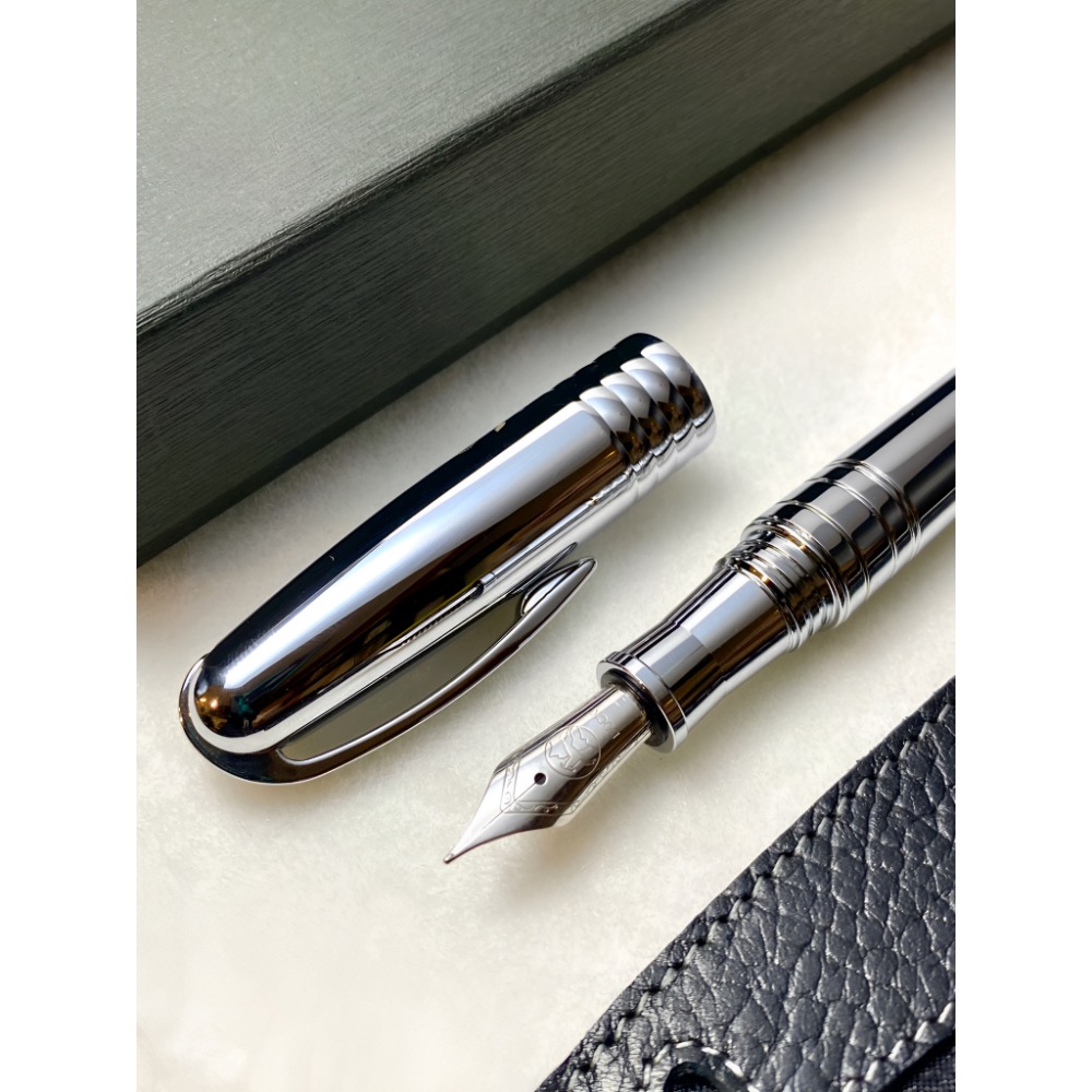 3952老山羊-葛瑪蘭 銀冰 白鋼尖鋼筆-細節圖2