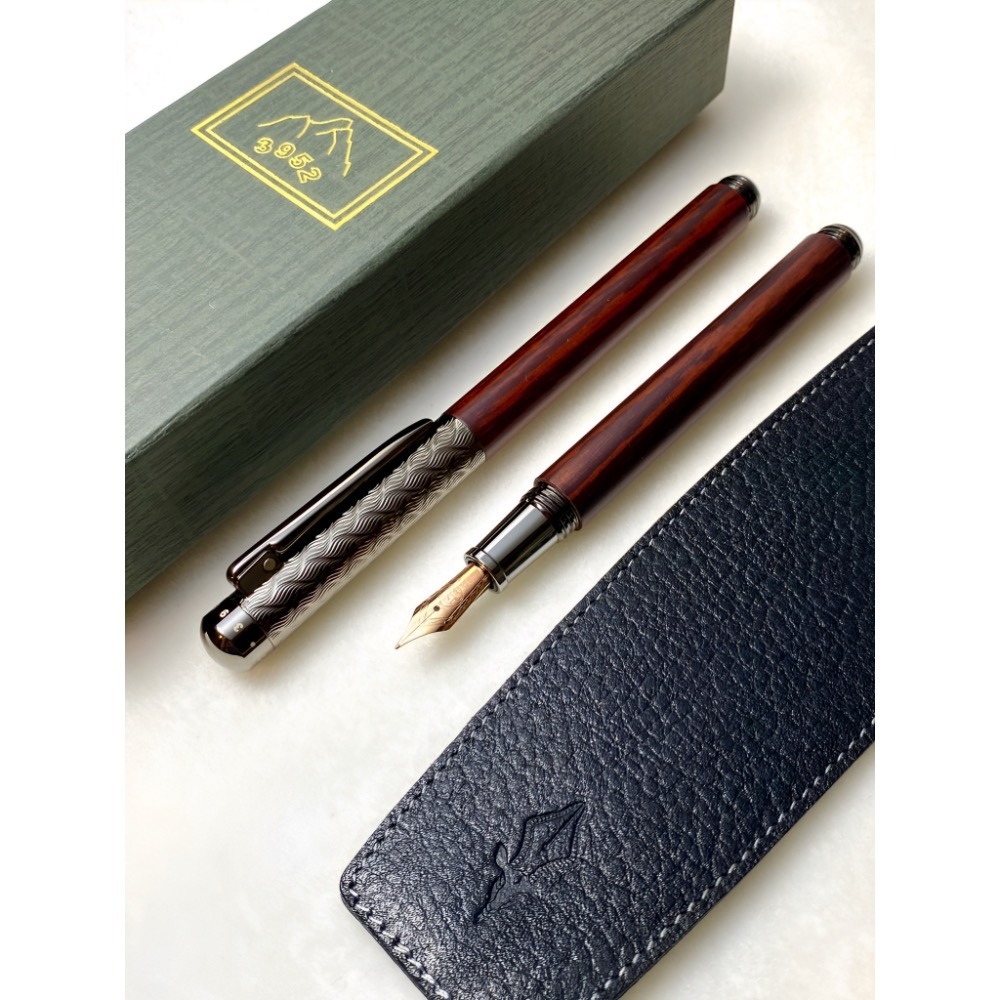 3952老山羊-鵝鑾鼻 玫瑰木 玫瑰金鋼尖鋼筆-細節圖2